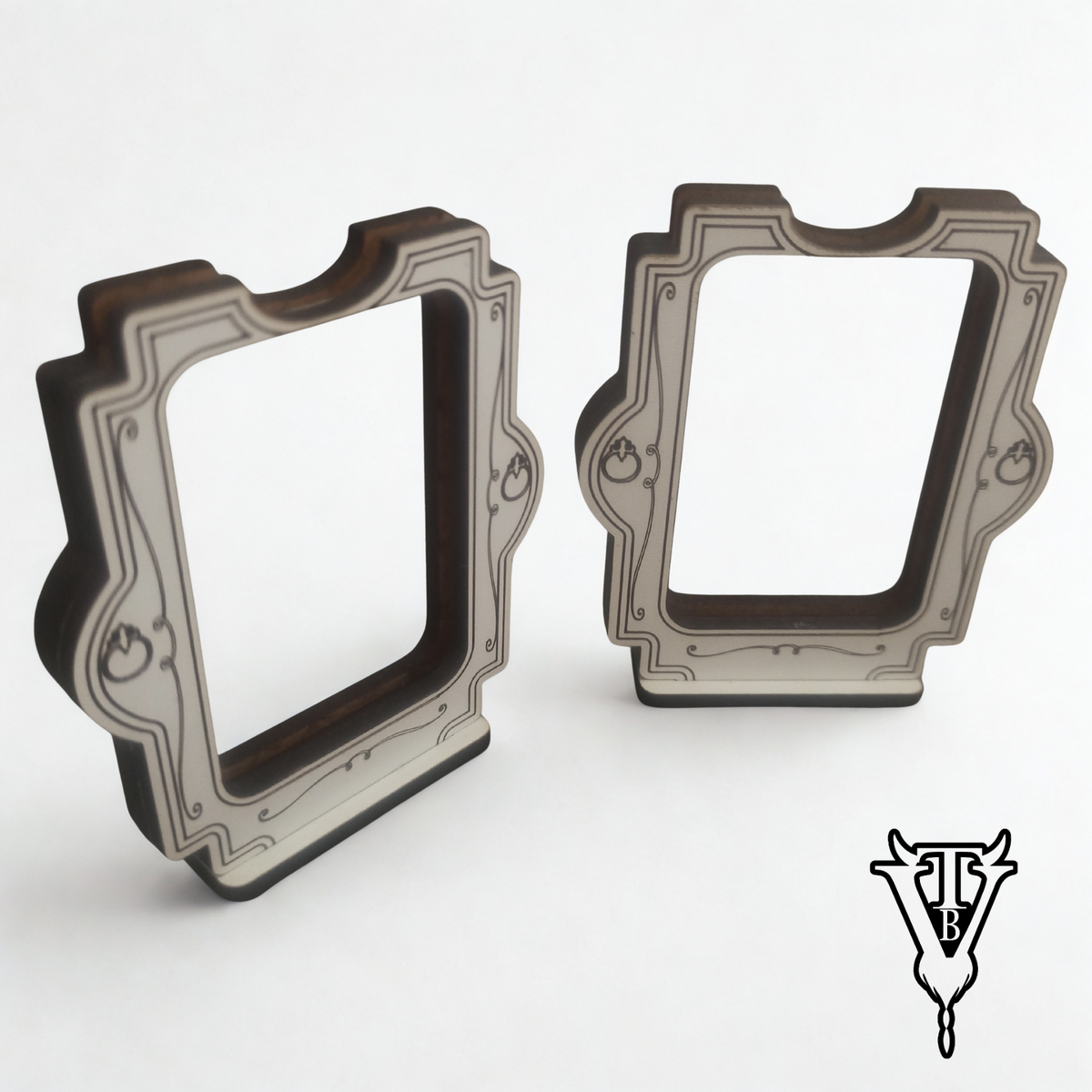 Arkham Horror The Card Game Character Card Picture Frame Holder (Pack Of 2) back view — The Board Viking